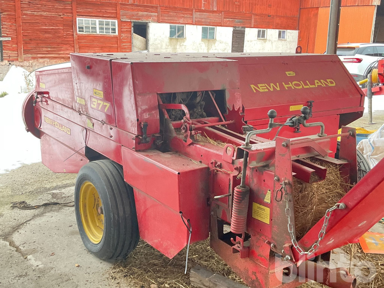 New Holland 377 - Square baler: picture 3 New Holland 377 - Square baler: picture 3
