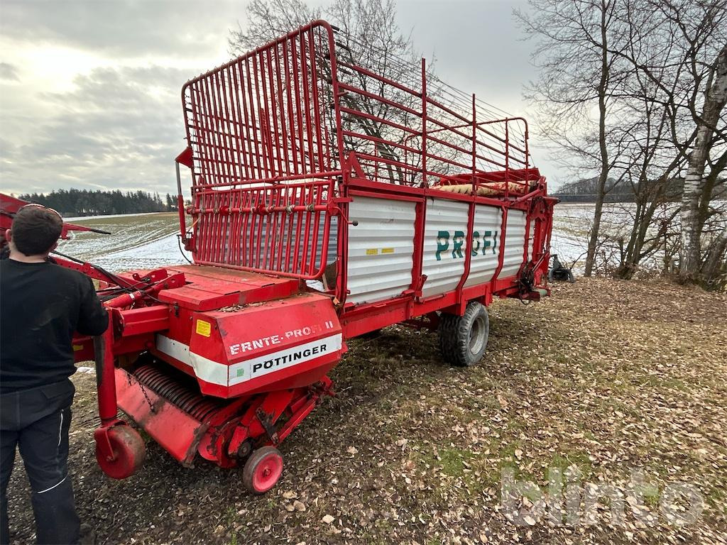 Pöttinger EW107 M (1990) - Self-loading wagon: picture 4 Pöttinger EW107 M (1990) - Self-loading wagon: picture 4