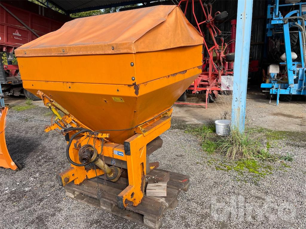 Rauch SA 601 - Sand/ Salt spreader: picture 1 Rauch SA 601 - Sand/ Salt spreader: picture 1
