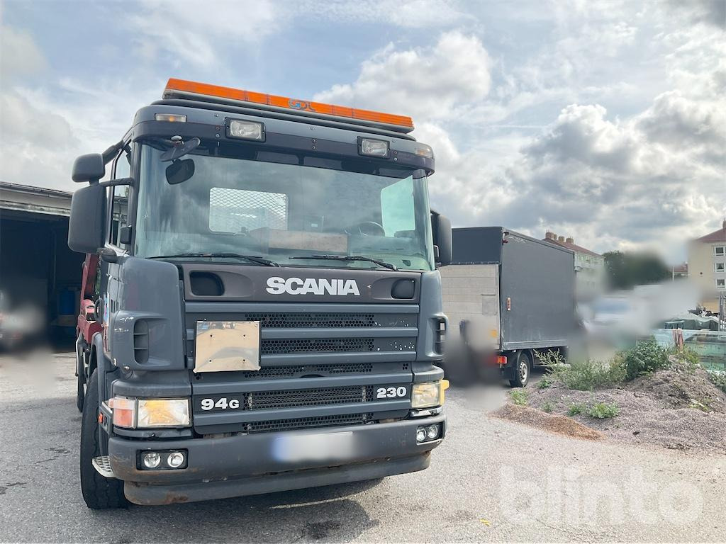 SCANIA P94GB4X2NA230 - Hook lift/ Skip loader system: picture 3 SCANIA P94GB4X2NA230 - Hook lift/ Skip loader system: picture 3