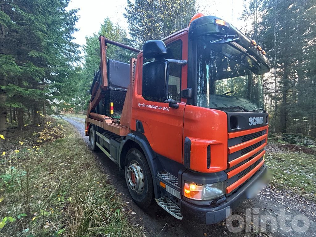 SCANIA P94GB4X2NZ230 - Skip loader truck: picture 4 SCANIA P94GB4X2NZ230 - Skip loader truck: picture 4