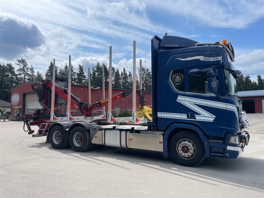 SCANIA R650B6X4NB - Logging truck: picture 2 SCANIA R650B6X4NB - Logging truck: picture 2