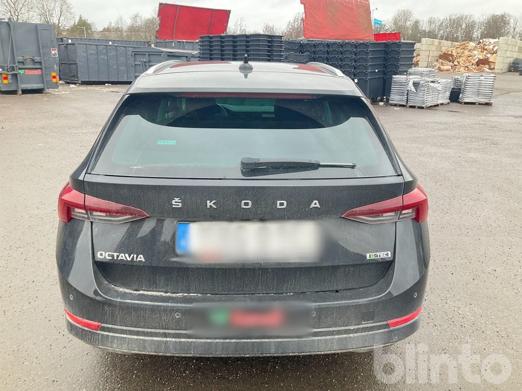 SKODA - Car: picture 3 SKODA - Car: picture 3