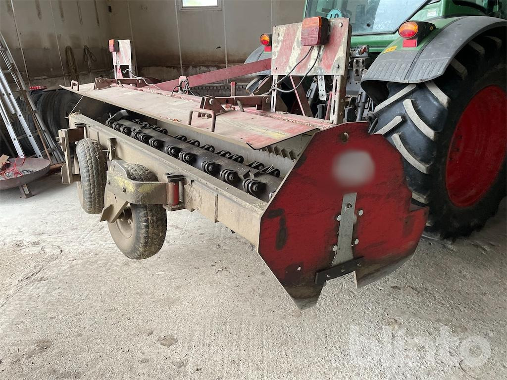 Sauerburger H3000 Teileträger - Flail mower: picture 3 Sauerburger H3000 Teileträger - Flail mower: picture 3