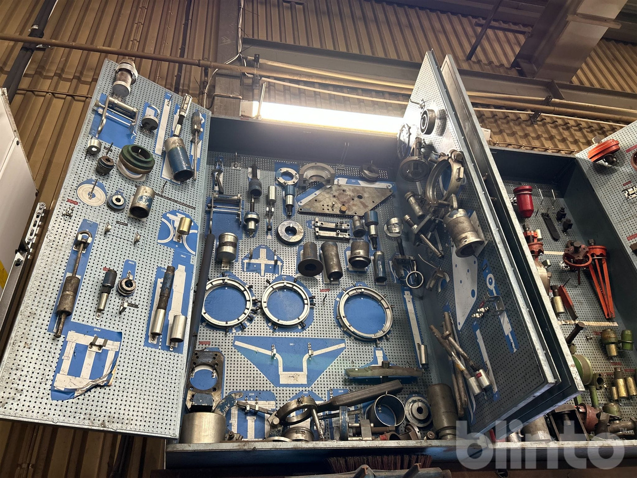 Scania och Volvo - Automotive tool: picture 2 Scania och Volvo - Automotive tool: picture 2