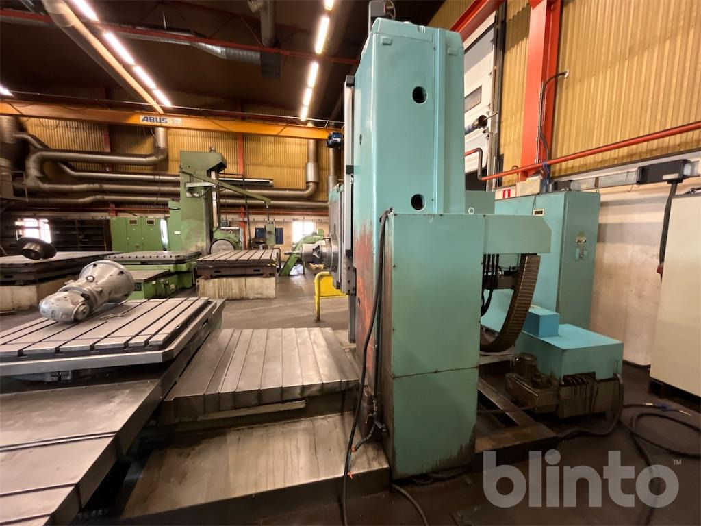 TOS VHN 10 CNC - Machine tool: picture 4 TOS VHN 10 CNC - Machine tool: picture 4