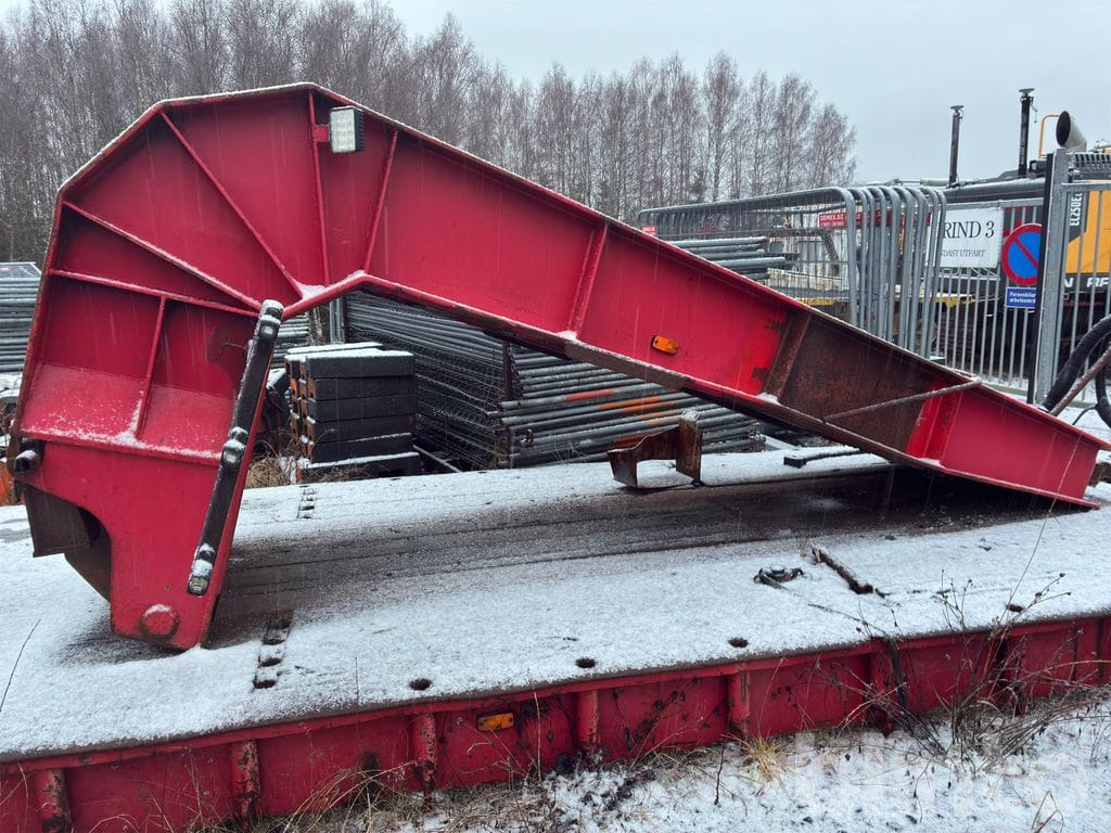 Low loader semi-trailer TRAILERSPEC. AB T-70-3-K: picture 10