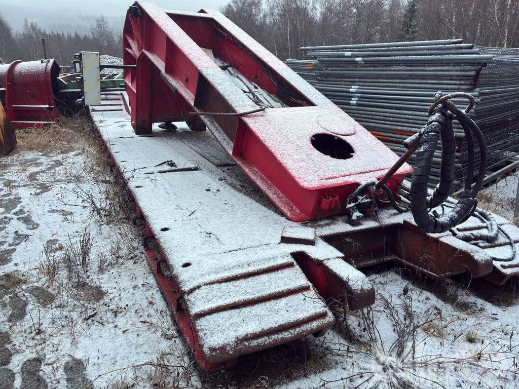 Low loader semi-trailer TRAILERSPEC. AB T-70-3-K: picture 13