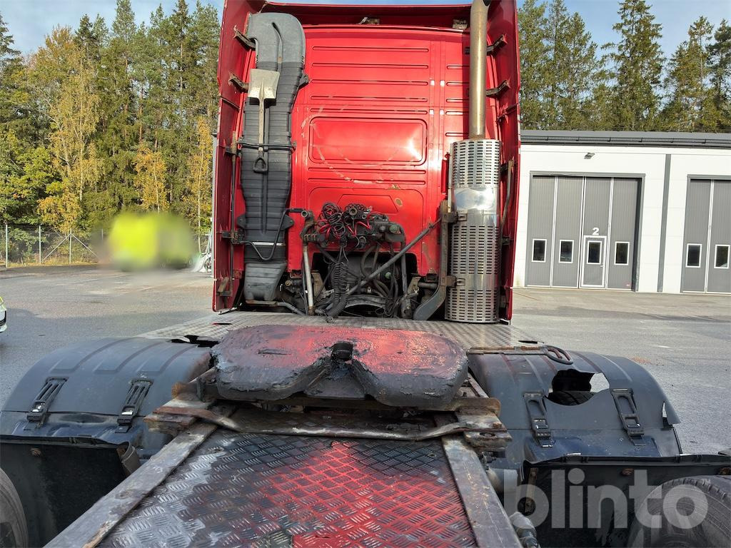 Truck VOLVO FH12 6X2T SEMI CHH: picture 6