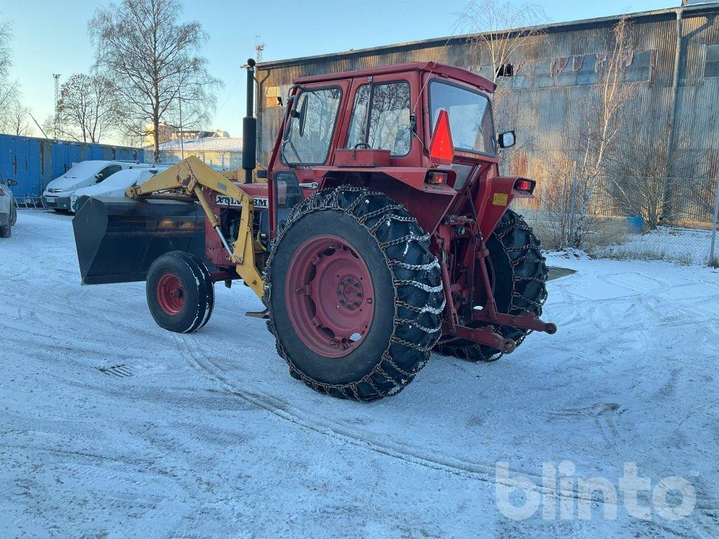 VOLVO-BM T 700 - Farm tractor: picture 2 VOLVO-BM T 700 - Farm tractor: picture 2