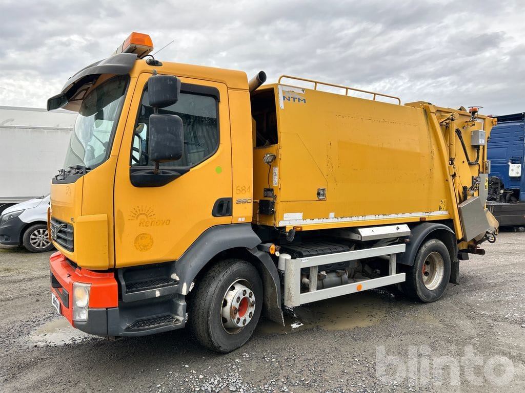 VOLVO FL 4X2 - Garbage truck: picture 1 VOLVO FL 4X2 - Garbage truck: picture 1