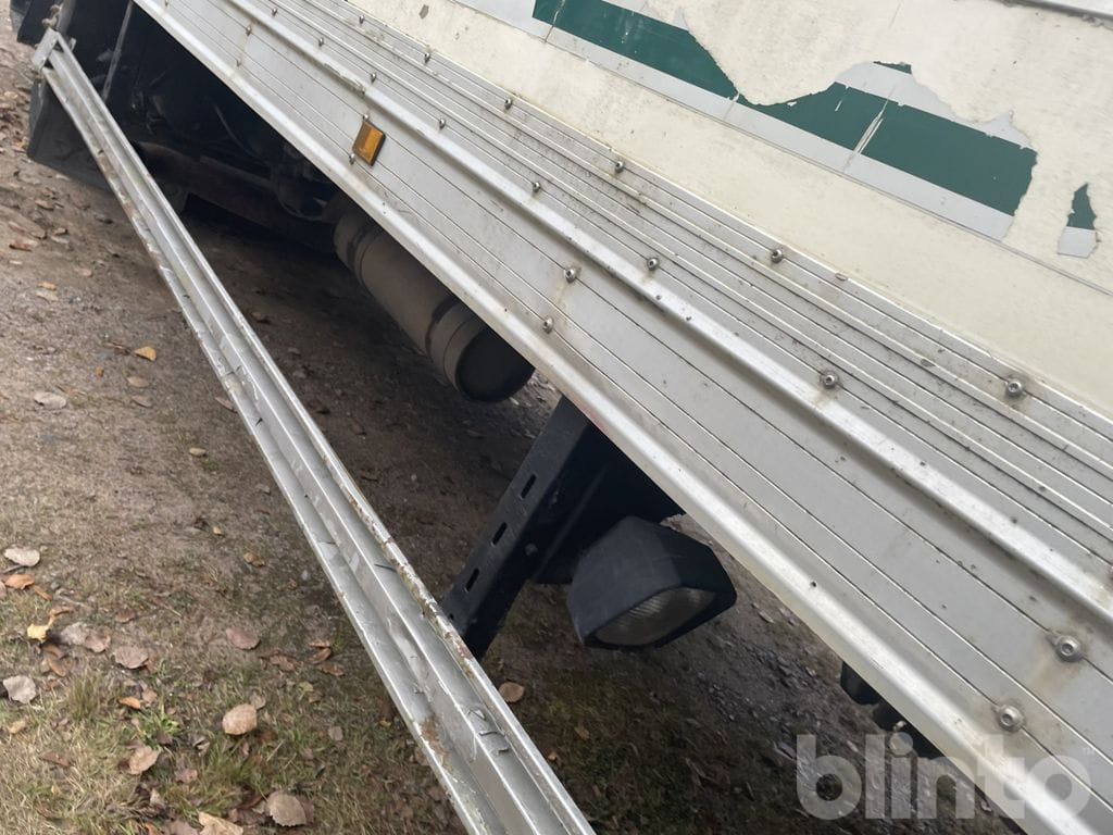 Dropside/ Flatbed truck VOLVO FL612 4X2 med ramper: picture 46