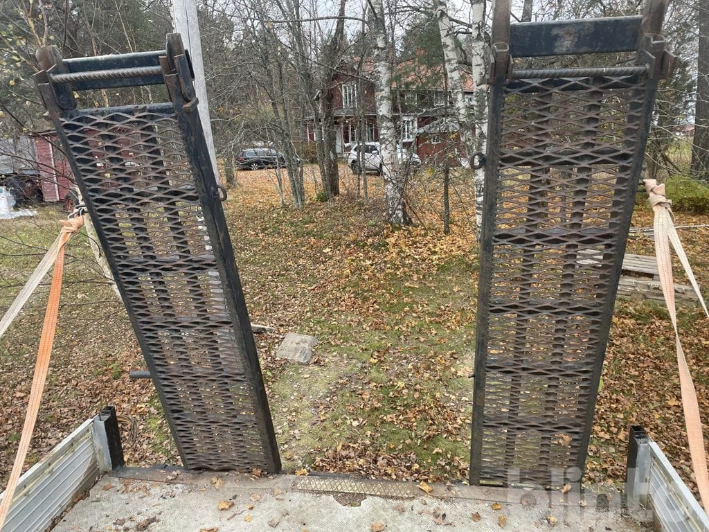 Dropside/ Flatbed truck VOLVO FL612 4X2 med ramper: picture 38