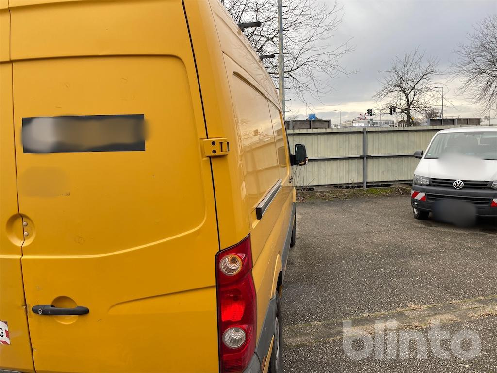 Panel van Volkswagen Crafter (2011): picture 10