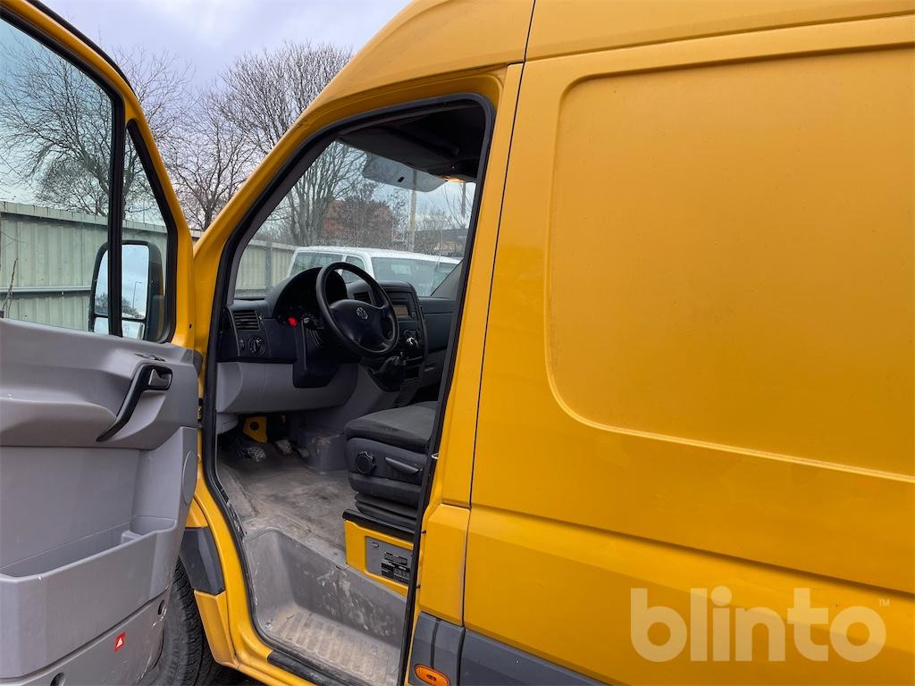 Panel van Volkswagen Crafter (2011): picture 18
