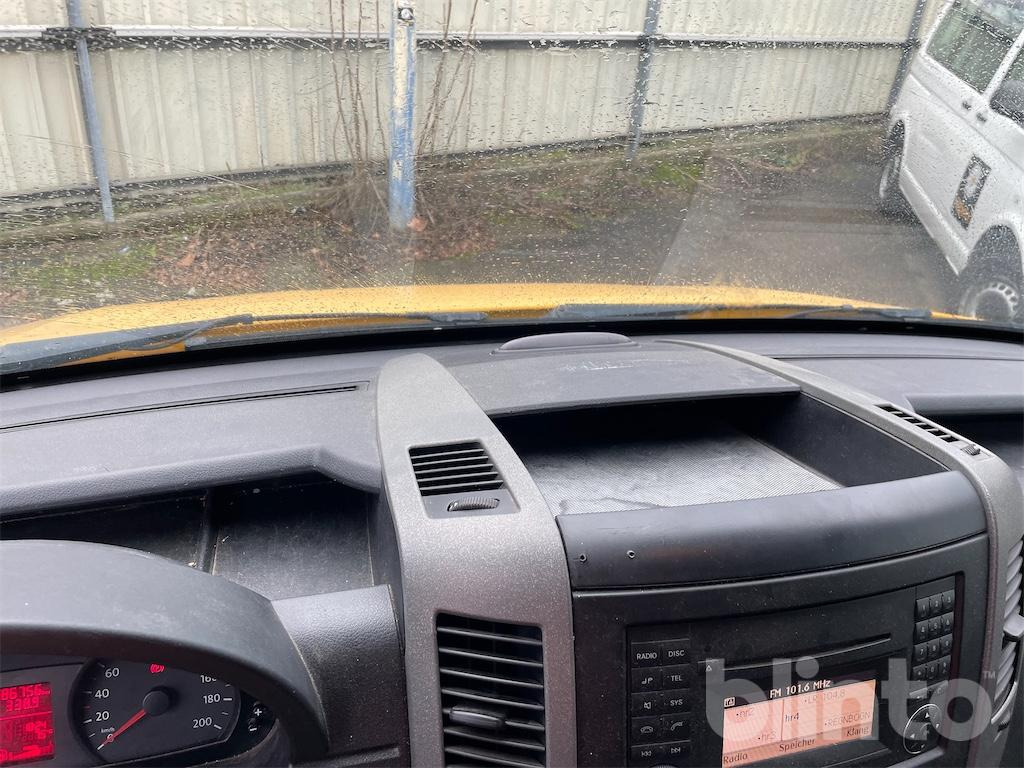 Panel van Volkswagen Crafter (2011): picture 21