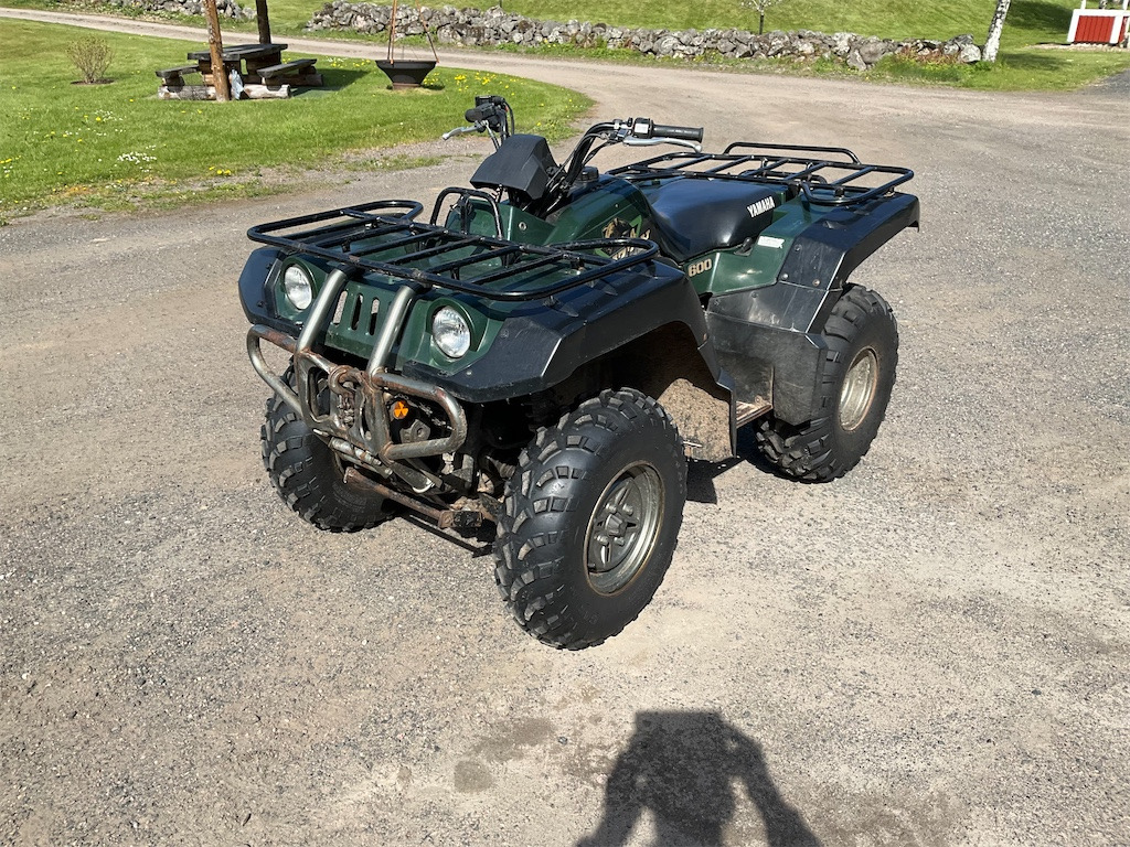 YAMAHA YFM600FWA 4WV - Side-by-side/ ATV: picture 2 YAMAHA YFM600FWA 4WV - Side-by-side/ ATV: picture 2