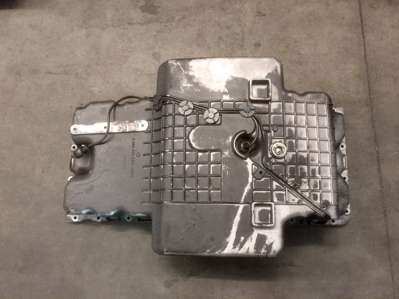 COPPA OLIO MERCEDES OM906 BUS VAR. 906.961 - Oil pan for Bus: picture 1 COPPA OLIO MERCEDES OM906 BUS VAR. 906.961 - Oil pan for Bus: picture 1