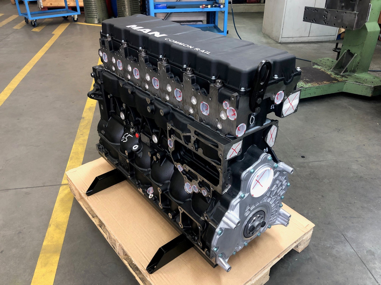 MOTORE ALLEGGERITO MAN D2676LF63 / D2676 LF63 - D2676LF64 / D2676 LF64 - D2676LF65 / D2676 LF65 - D2676LF66 / D2676 LF66 - D2676LF68 / D2676 LF68 (camion) - Engine for Truck: picture 3 MOTORE ALLEGGERITO MAN D2676LF63 / D2676 LF63 - D2676LF64 / D2676 LF64 - D2676LF65 / D2676 LF65 - D2676LF66 / D2676 LF66 - D2676LF68 / D2676 LF68 (camion) - Engine for Truck: picture 3