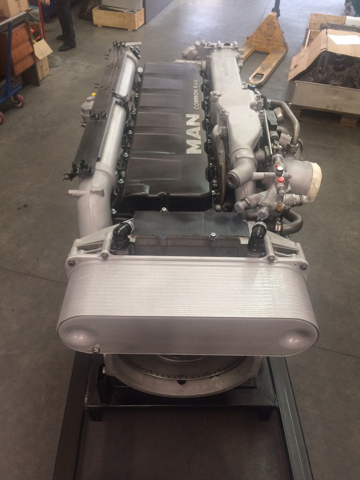 MOTORE MAN D2676LOH28 - 505CV - EEV - BUS - Engine for Bus: picture 3 MOTORE MAN D2676LOH28 - 505CV - EEV - BUS - Engine for Bus: picture 3