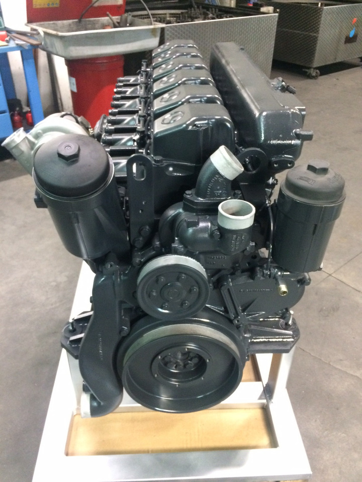 MOTORE MERCEDES OM457LA - VAR. 457.944 - EURO 3 - COMPLETO - Engine: picture 2 MOTORE MERCEDES OM457LA - VAR. 457.944 - EURO 3 - COMPLETO - Engine: picture 2