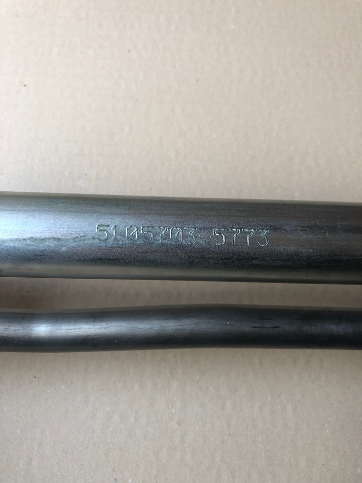 TUBO ASPIRAZIONE OLIO MAN 51057035773 - Engine and parts for Truck: picture 2 TUBO ASPIRAZIONE OLIO MAN 51057035773 - Engine and parts for Truck: picture 2