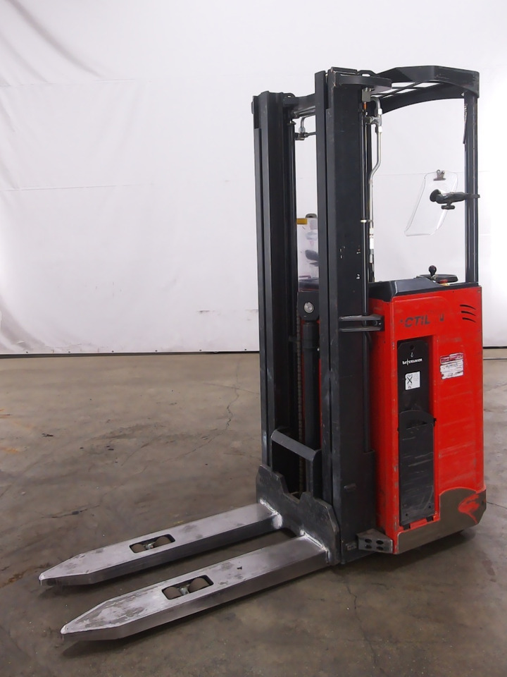 Stacker Actil L1350: picture 1
