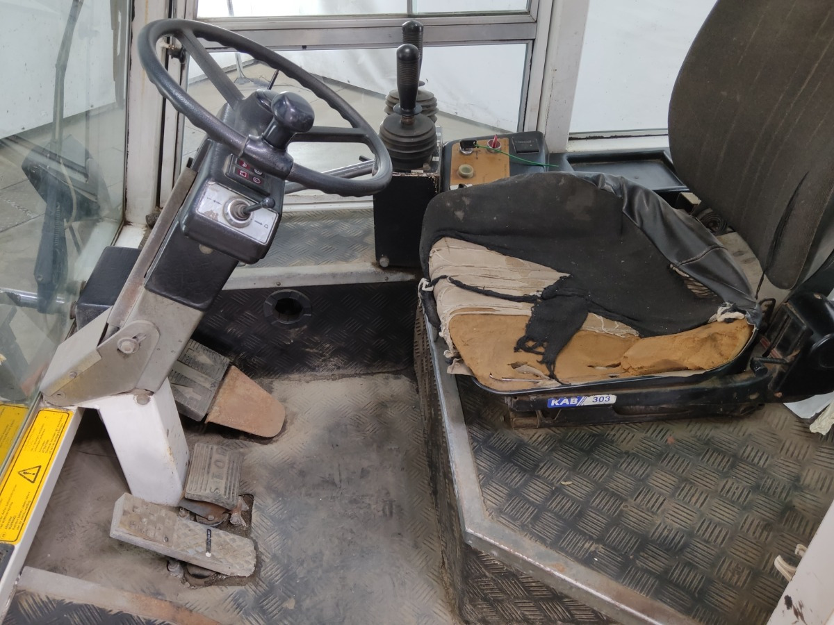 Dantruck 4508 - Diesel forklift: picture 3 Dantruck 4508 - Diesel forklift: picture 3