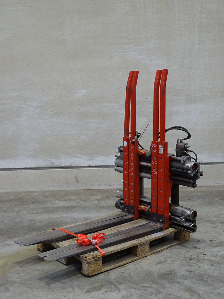 Durwen DOPPELPALETTENKLAMMER - Forks for Material handling equipment: picture 1 Durwen DOPPELPALETTENKLAMMER - Forks for Material handling equipment: picture 1