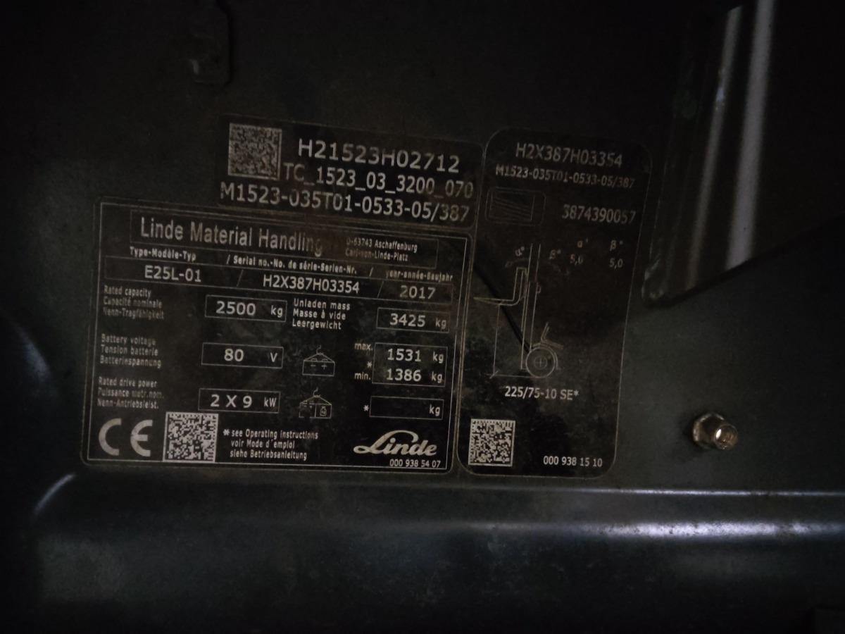 Electric forklift Linde E25: picture 9