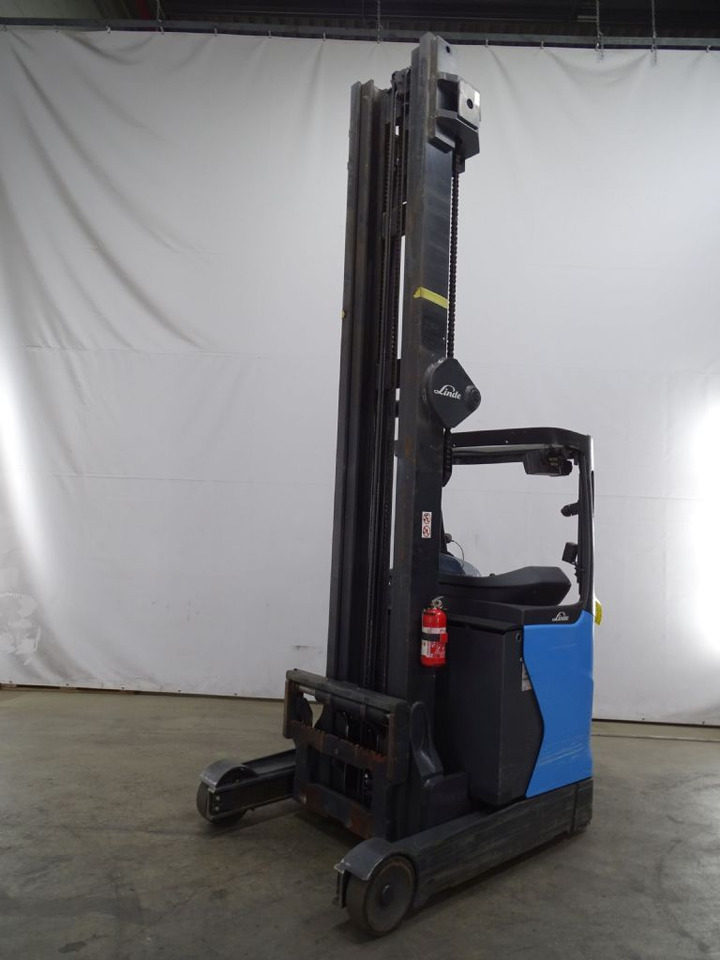 Linde R16HD-01 - Reach truck: picture 5 Linde R16HD-01 - Reach truck: picture 5