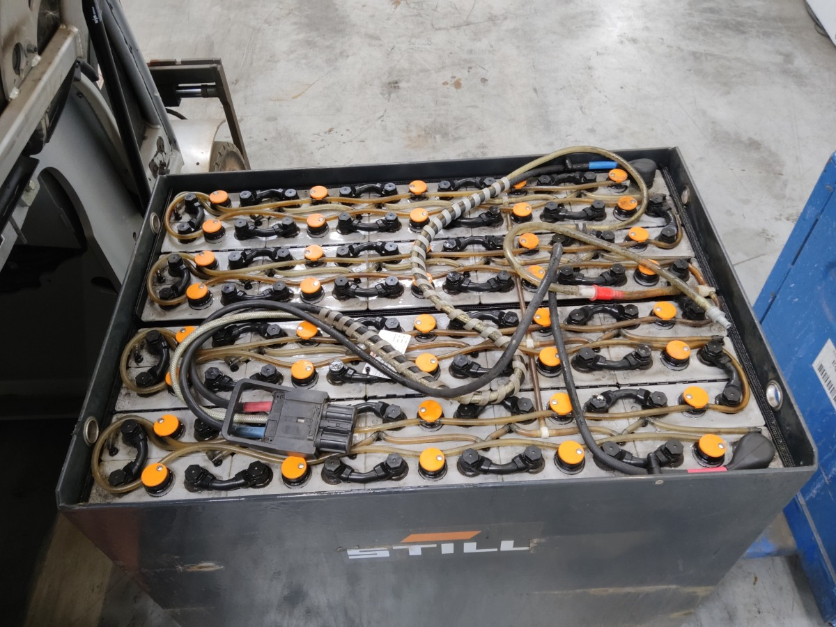 STILL RX60-30 - Electric forklift: picture 4 STILL RX60-30 - Electric forklift: picture 4