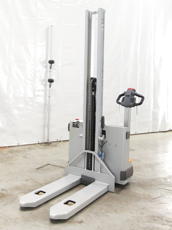 Stacker Still ECV10IC: picture 1