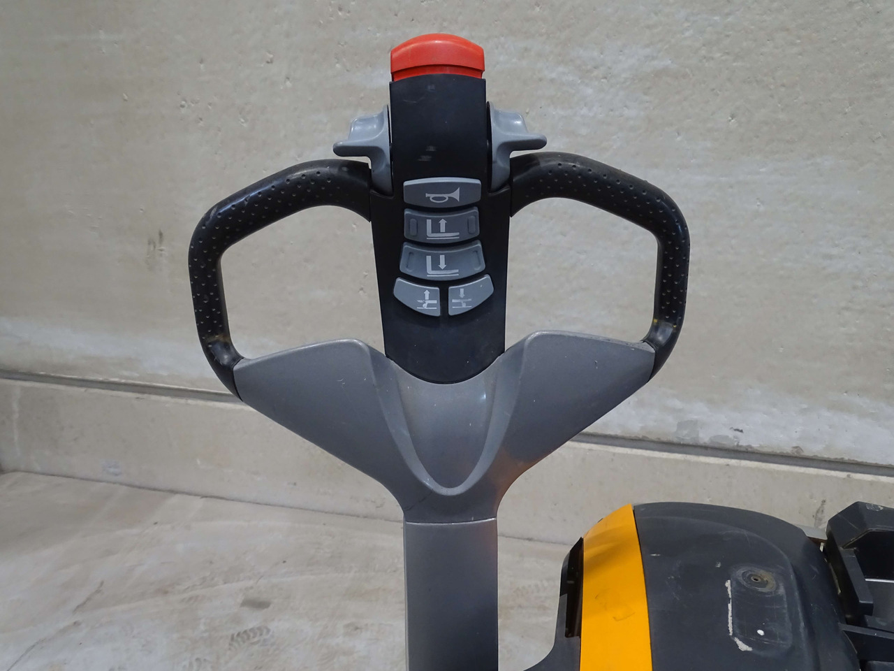 Still EXU-H18 - Pallet truck: picture 3 Still EXU-H18 - Pallet truck: picture 3