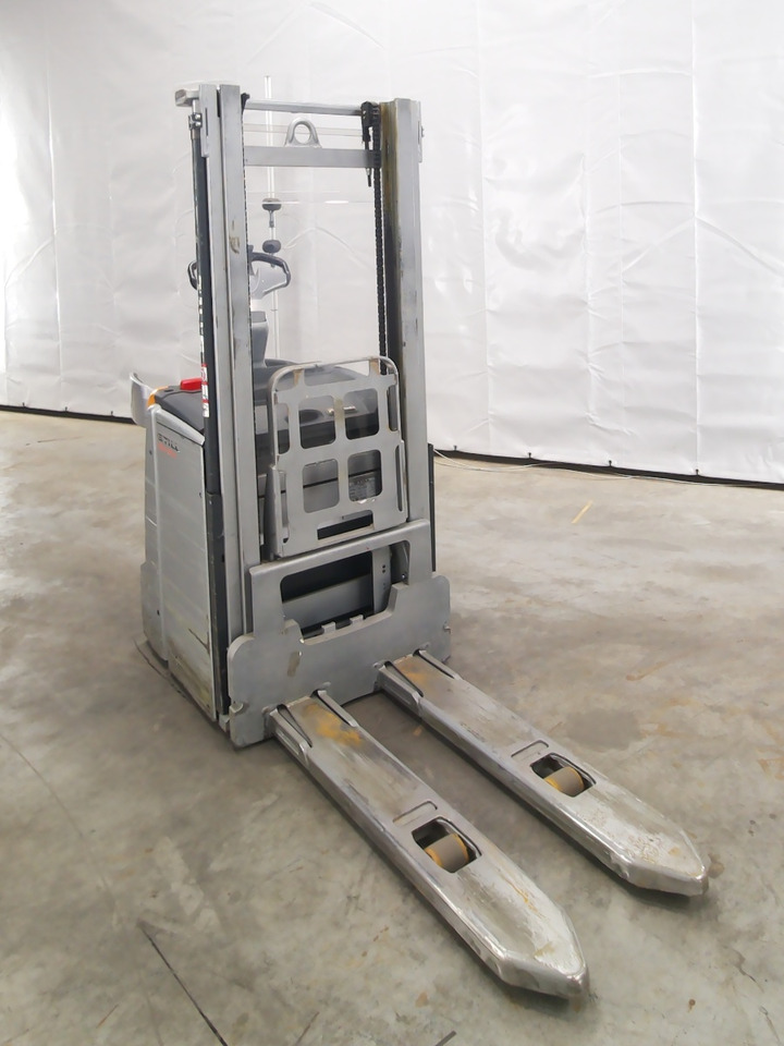 Still EXV-SF14 - Stacker: picture 2 Still EXV-SF14 - Stacker: picture 2
