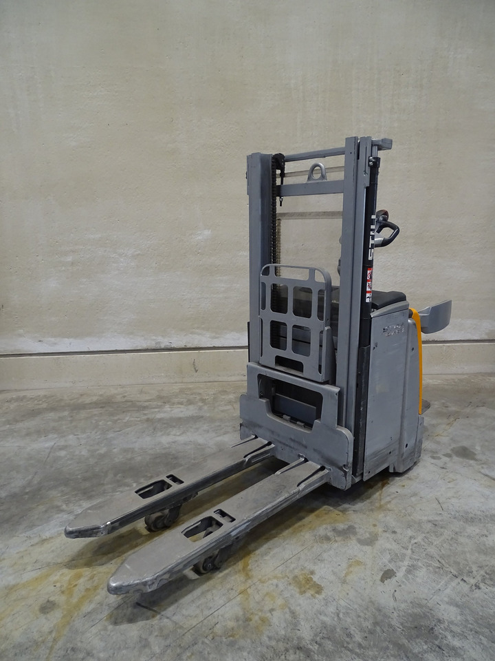 Still EXV-SF16I - Stacker: picture 1 Still EXV-SF16I - Stacker: picture 1