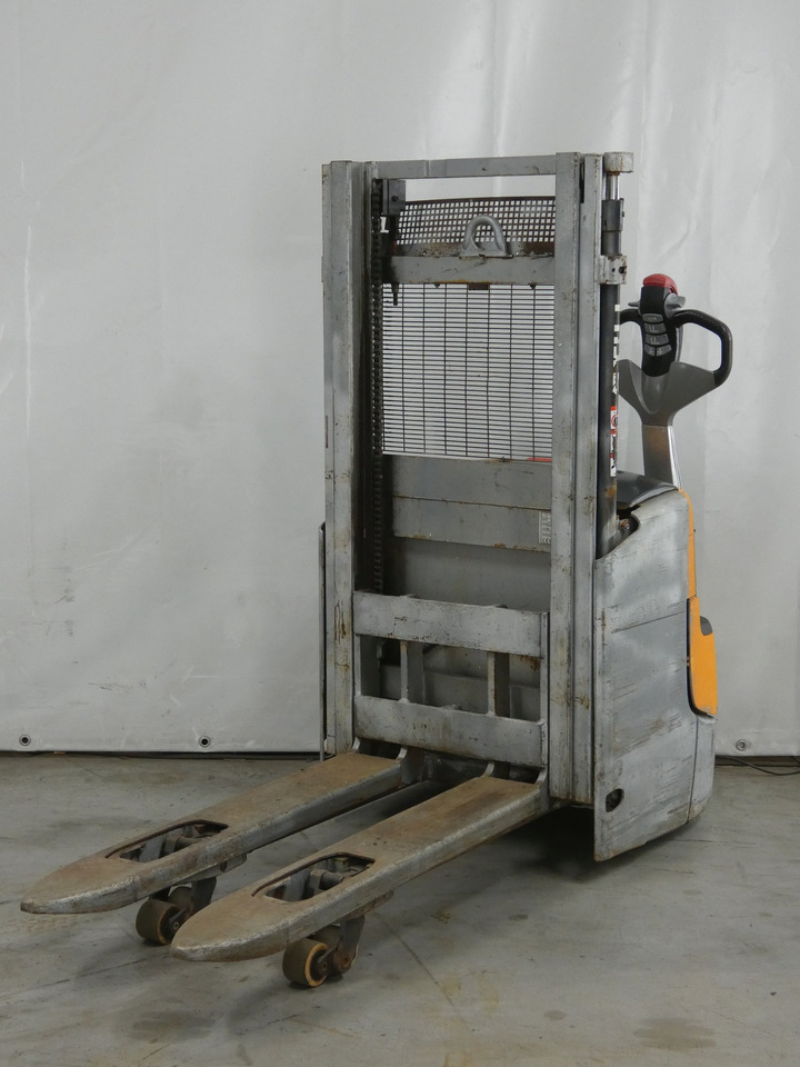 Still EXV12I - Stacker: picture 1 Still EXV12I - Stacker: picture 1