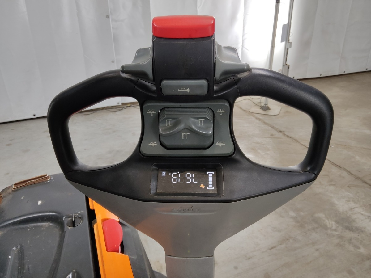 Still EXV12I - Stacker: picture 3 Still EXV12I - Stacker: picture 3