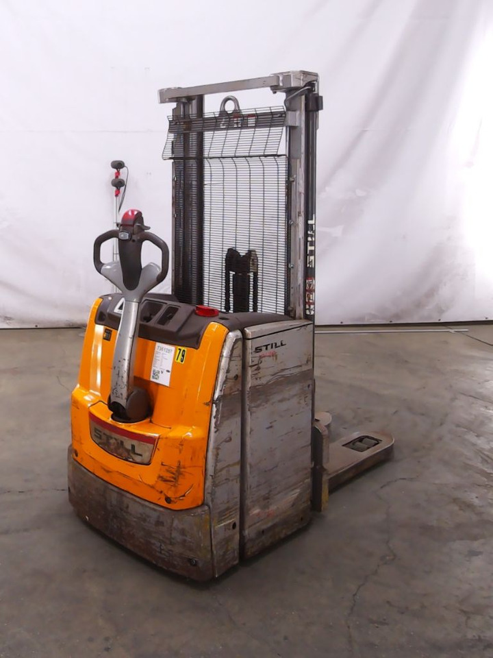 Still EXV20 - Stacker: picture 2 Still EXV20 - Stacker: picture 2