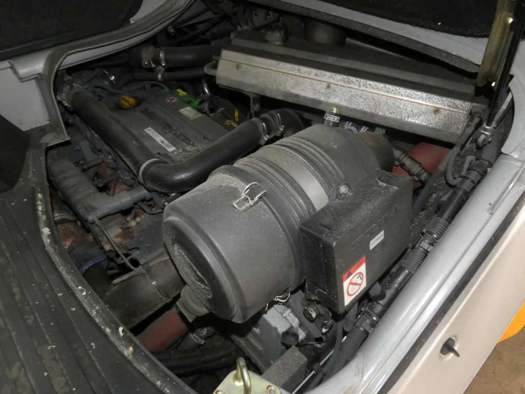 Still RX70-80/900 - Diesel forklift: picture 4 Still RX70-80/900 - Diesel forklift: picture 4