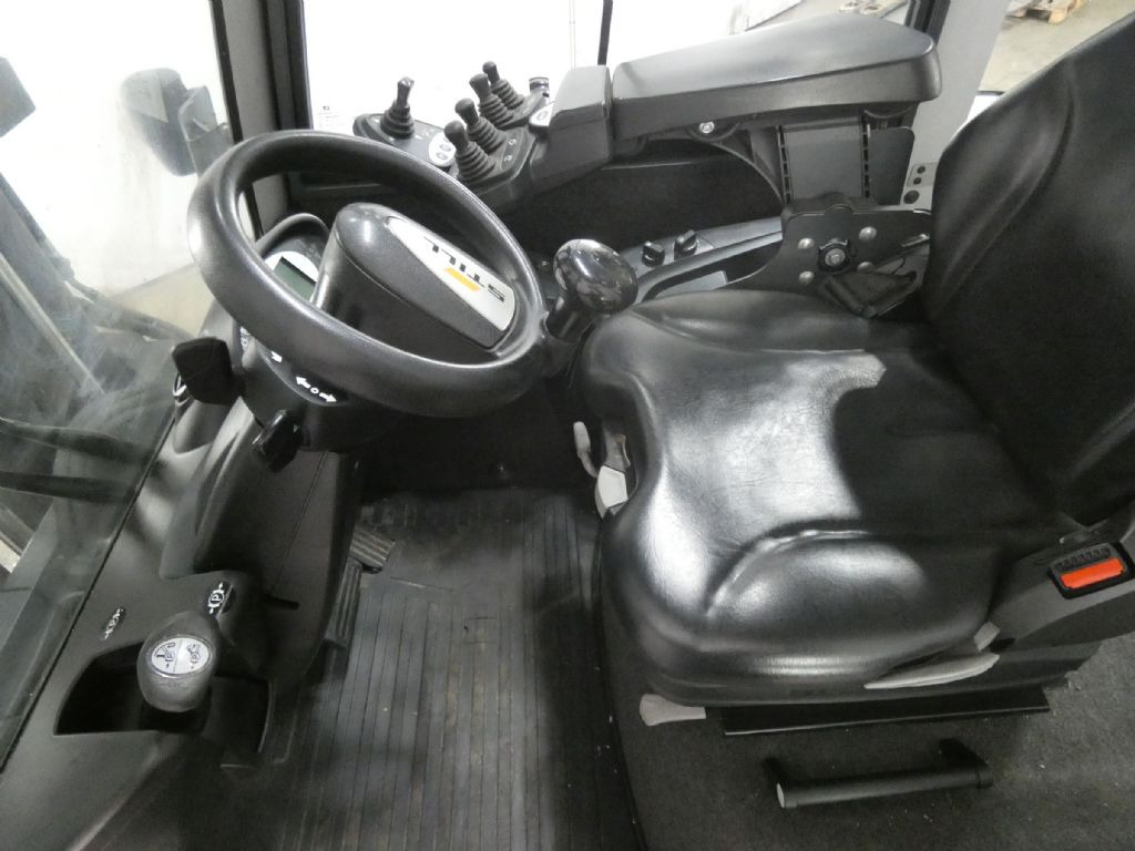 Still RX70-80/900 - Diesel forklift: picture 3 Still RX70-80/900 - Diesel forklift: picture 3