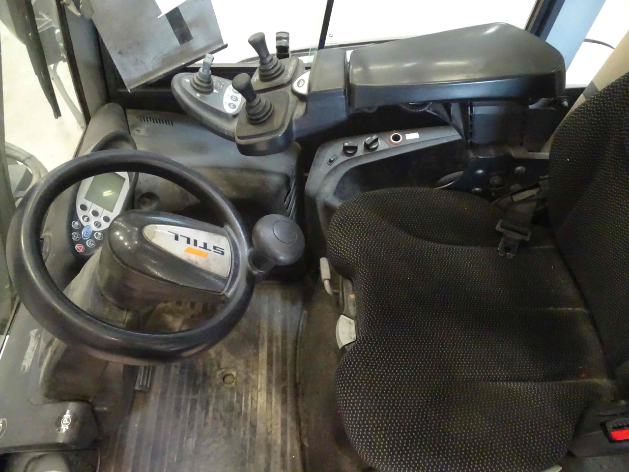 Still RX70-80 - Diesel forklift: picture 3 Still RX70-80 - Diesel forklift: picture 3