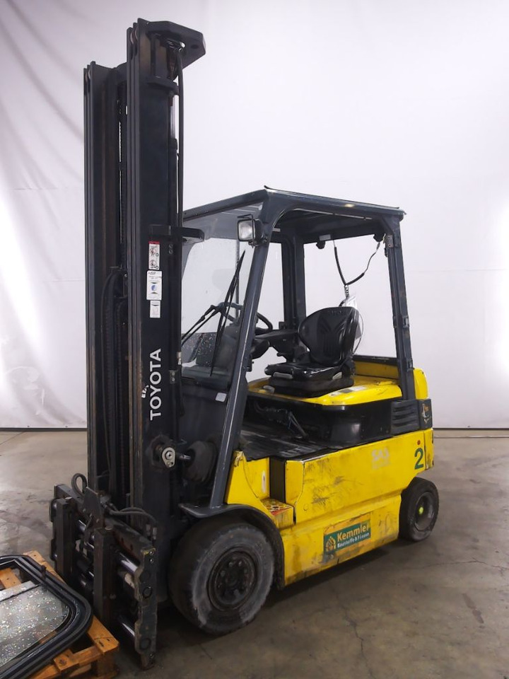 Toyota 7FBMF25 - Electric forklift: picture 5 Toyota 7FBMF25 - Electric forklift: picture 5