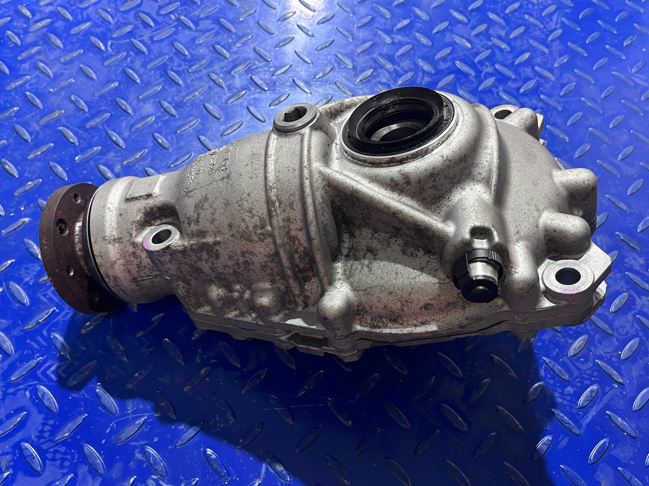 BMW Diferential Fata BMW 7600991 - Differential gear for Truck: picture 2 BMW Diferential Fata BMW 7600991 - Differential gear for Truck: picture 2