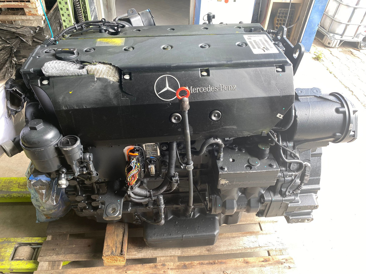 Mercedes AXOR Atego OM926 Motor Euro 5 7.2L - Engine for Truck: picture 2 Mercedes AXOR Atego OM926 Motor Euro 5 7.2L - Engine for Truck: picture 2
