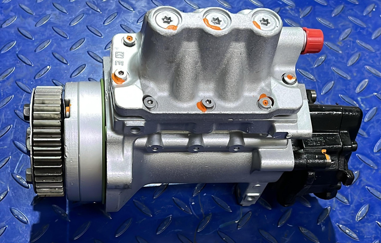 Mercedes Atego Arocs Euro 6 High Pressure Pump OM936 - Fuel pump for Truck: picture 2 Mercedes Atego Arocs Euro 6 High Pressure Pump OM936 - Fuel pump for Truck: picture 2