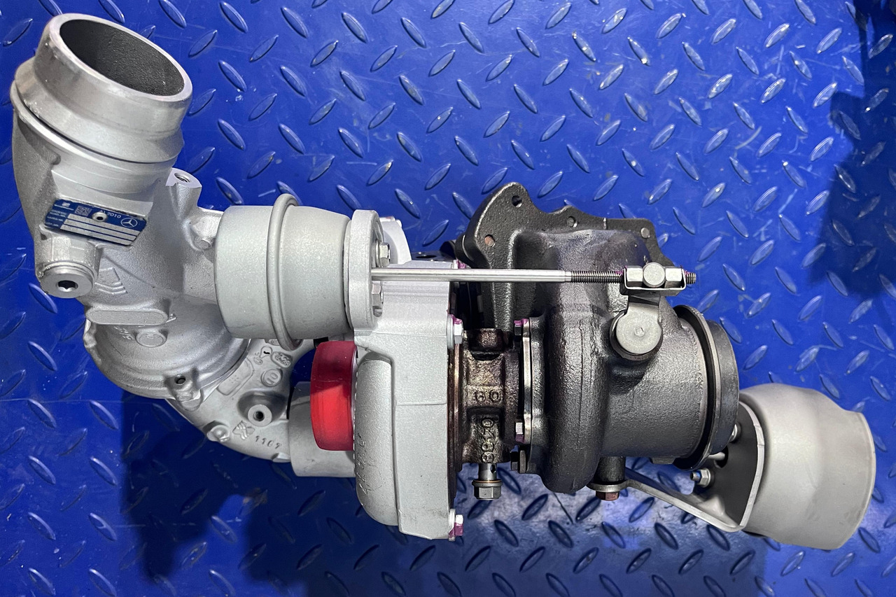 Turbo Mercedes Sprinter 216/316/416/516 CDI BiTurbo Euro 5 - Engine and parts for Car: picture 1 Turbo Mercedes Sprinter 216/316/416/516 CDI BiTurbo Euro 5 - Engine and parts for Car: picture 1