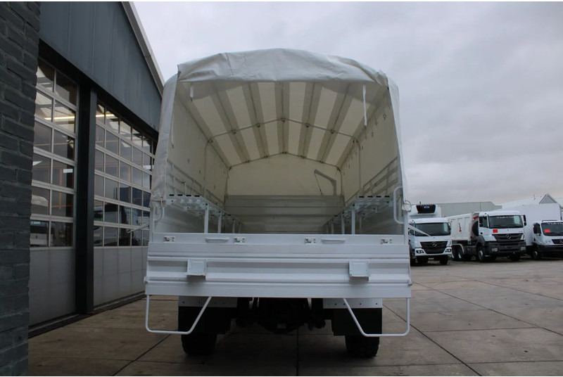 Mercedes-Benz Arocs 1836 A 4x4 Cargo Truck - Curtainsider truck: picture 3 Mercedes-Benz Arocs 1836 A 4x4 Cargo Truck - Curtainsider truck: picture 3