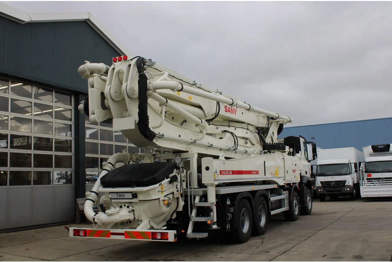 Mercedes-Benz Arocs 4140 8x4 Sany SY49 Concrete Pump Build by Putzmeister - Concrete pump truck: picture 3 Mercedes-Benz Arocs 4140 8x4 Sany SY49 Concrete Pump Build by Putzmeister - Concrete pump truck: picture 3