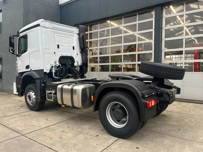 Mercedes-Benz Actros 2045 S 4x2 Tractor Head - Tractor unit: picture 3 Mercedes-Benz Actros 2045 S 4x2 Tractor Head - Tractor unit: picture 3